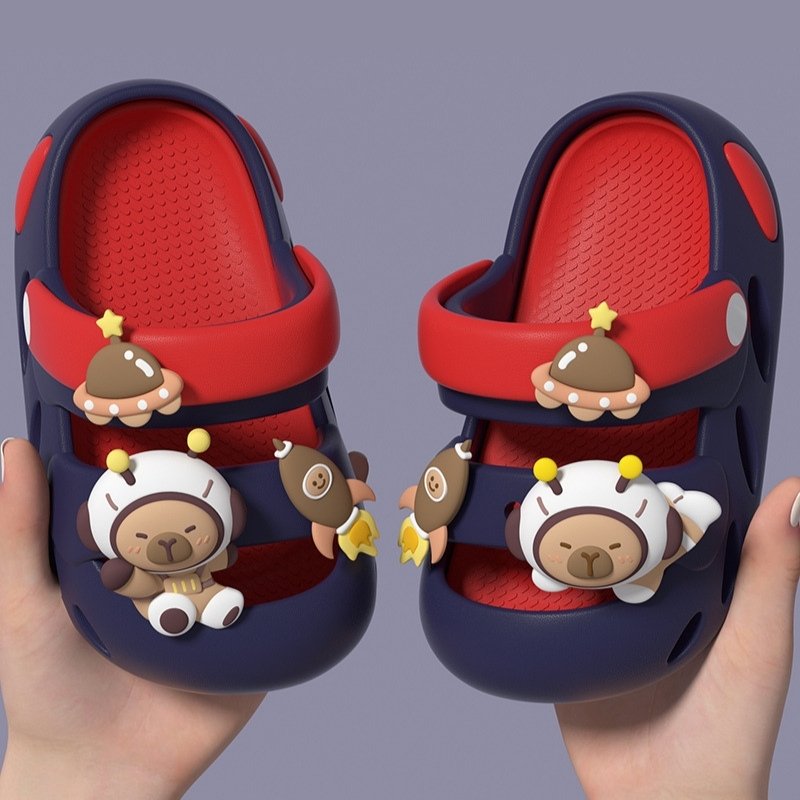 Space Capybara Close-toe Kids Clog Shoe - Blue Red